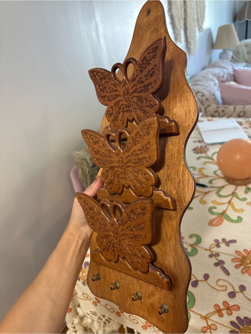 Vintage Carved Wood 70s Retro Butterfly Mail Holder Key Rack Wall Hanging 19.25” - Picture 5 of 5